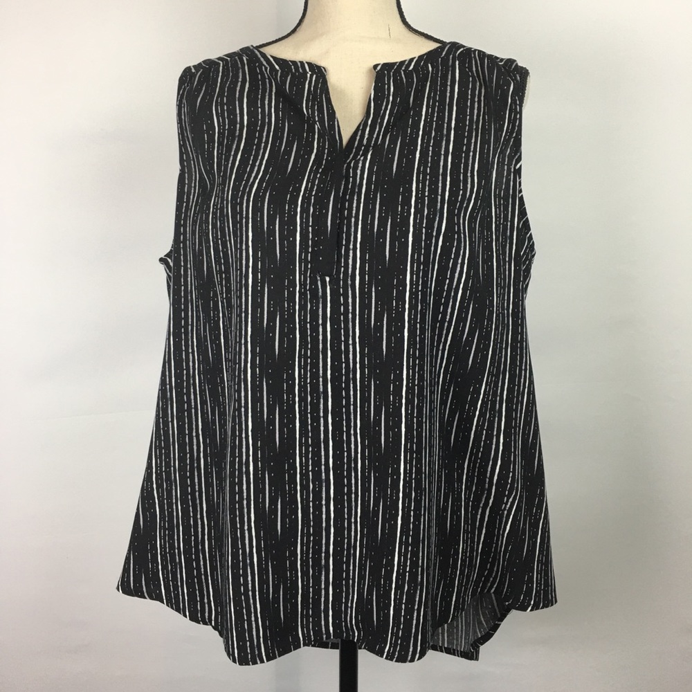 Sonoma V-Neck Tank